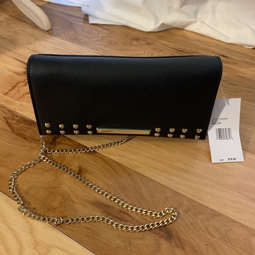 Betsey Johnson faux saffiano heart stud crossbody - Picture 4 of 8